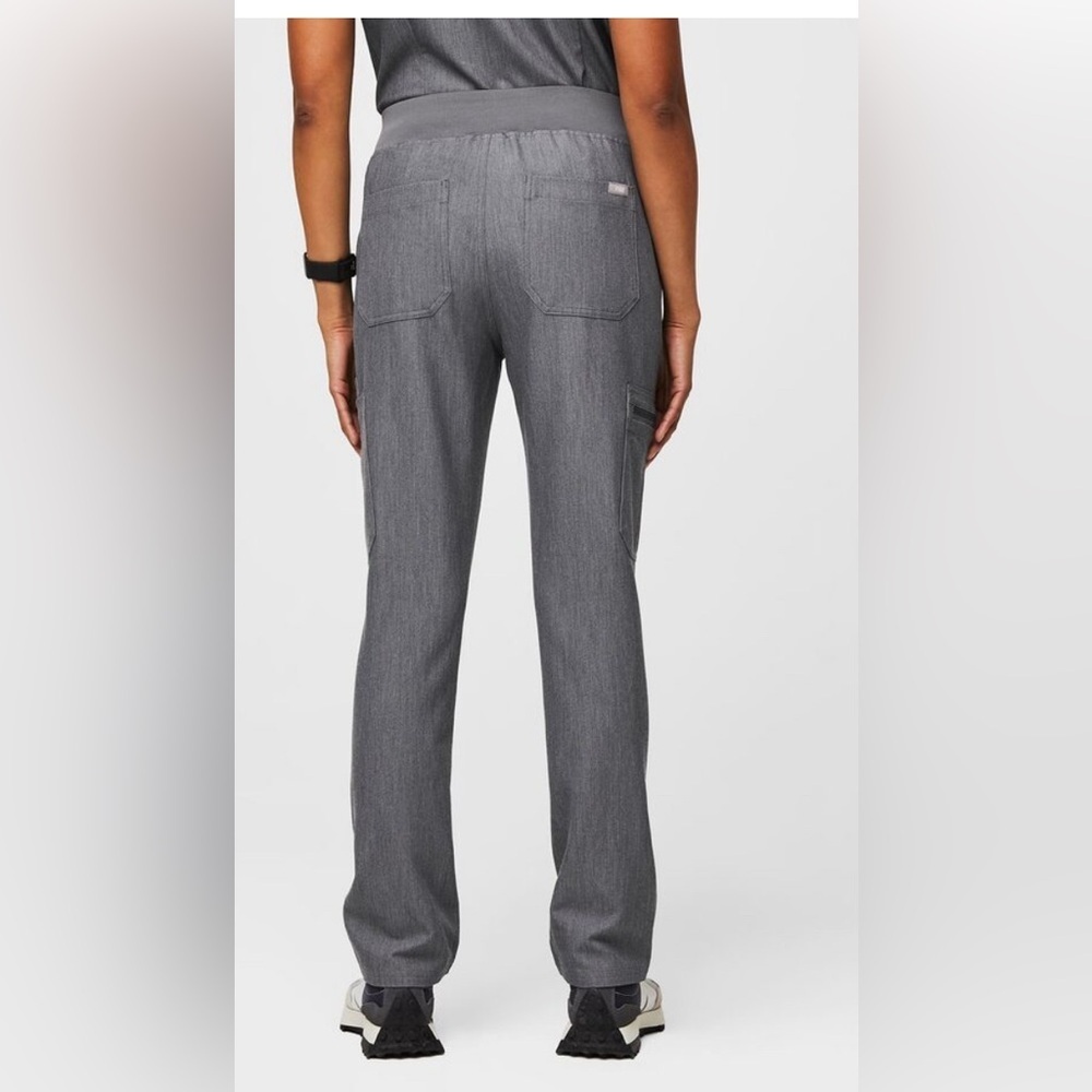 NWT High Waites Yola Scrub Pants In Graphite - Picture 2 of 6